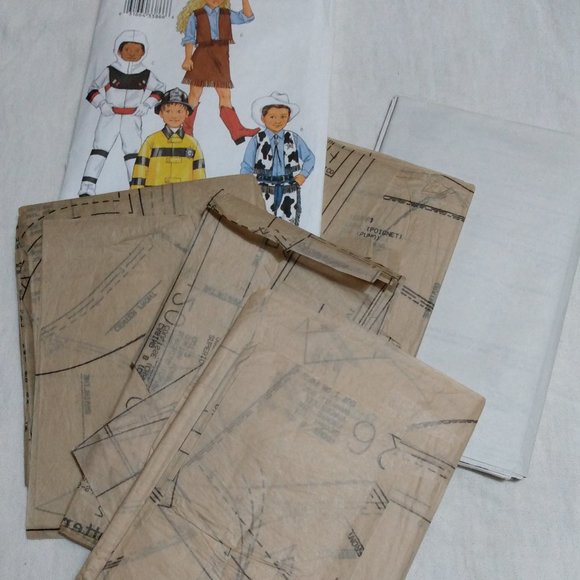 3244 Butterick Pattern - Picture 5 of 5